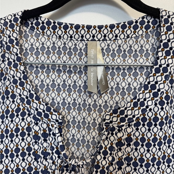 Pennington's Long Sleeve Blouse - Picture 4 of 9